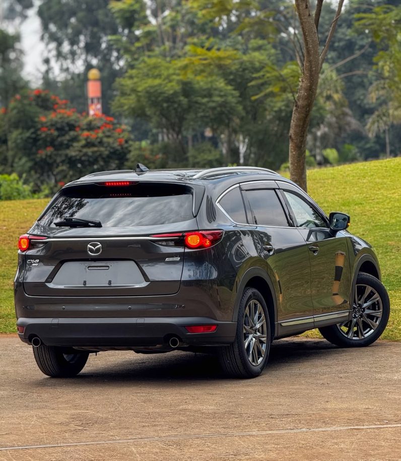 
								Mazda CX-8 full									