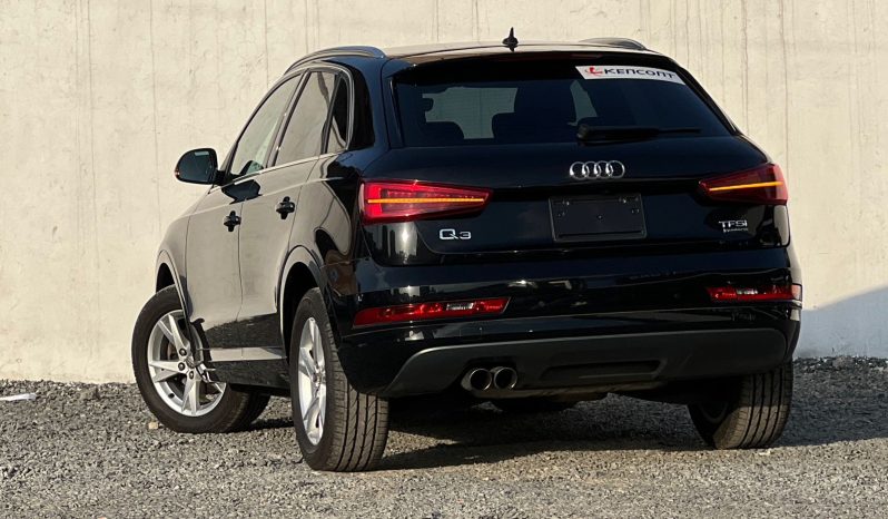 
								Audi Q3 full									