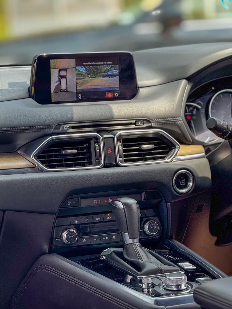 
								Mazda CX-8 full									