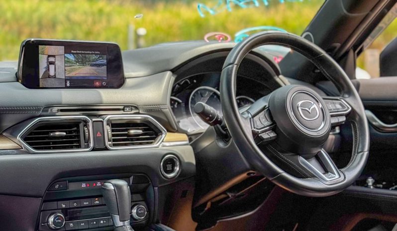 
								Mazda CX-8 full									