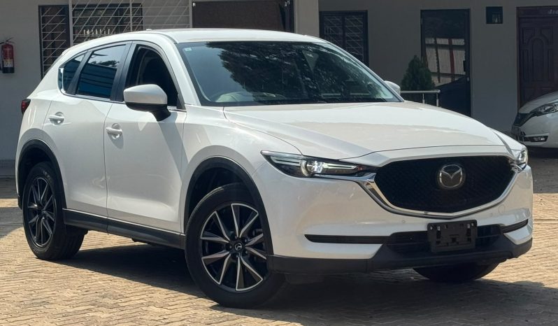 
								Mazda CX-5 full									