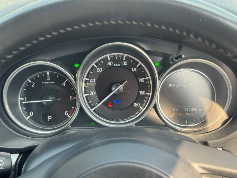 
								Mazda CX-5 full									