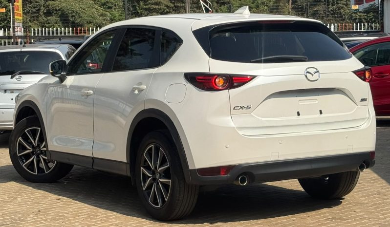 
								Mazda CX-5 full									