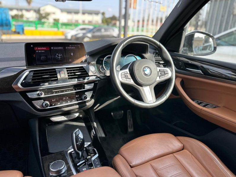 
								BMW X3 XDRIVE-20D full									
