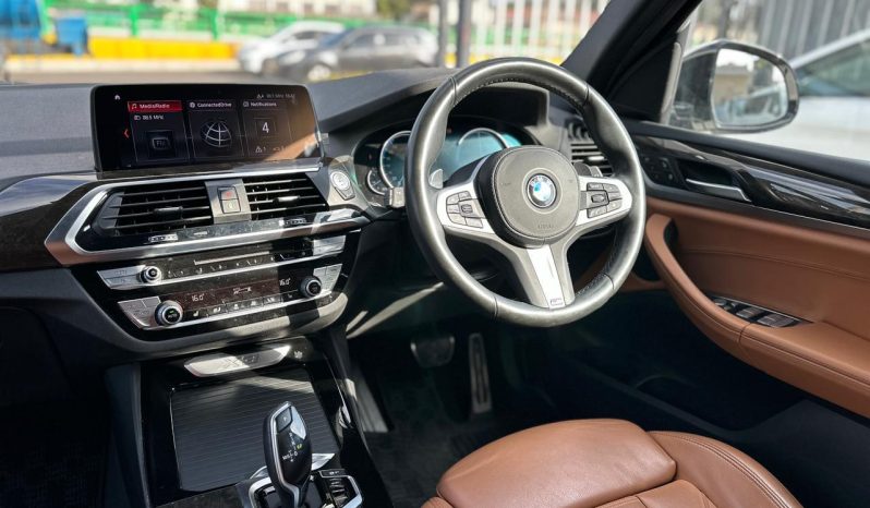 
								BMW X3 XDRIVE-20D full									