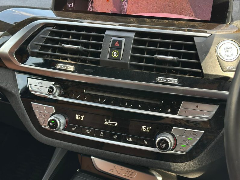 
								BMW X3 XDRIVE-20D full									