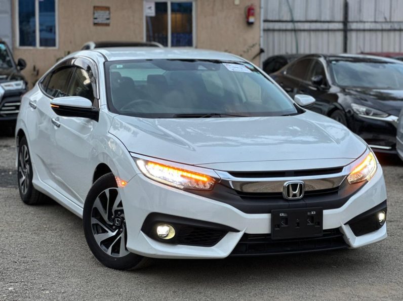 
								Honda Civic Sedan full									