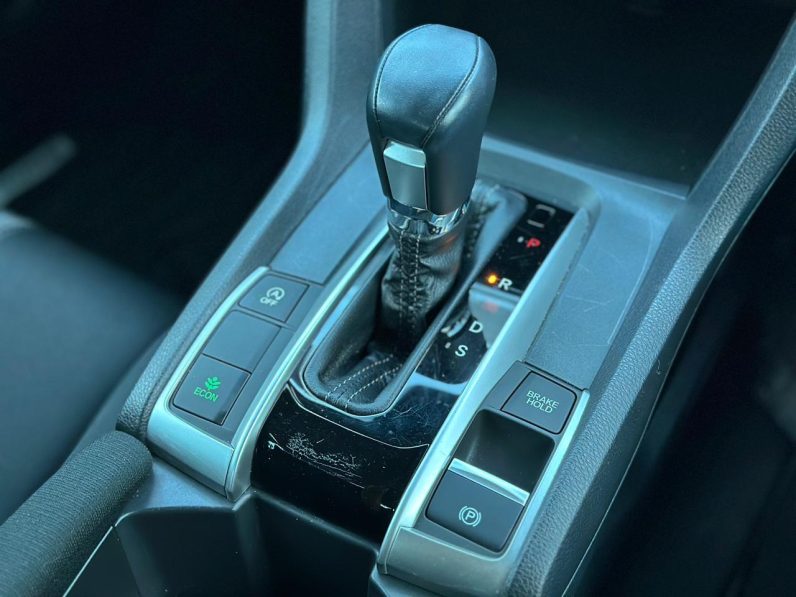
								Honda Civic Sedan full									
