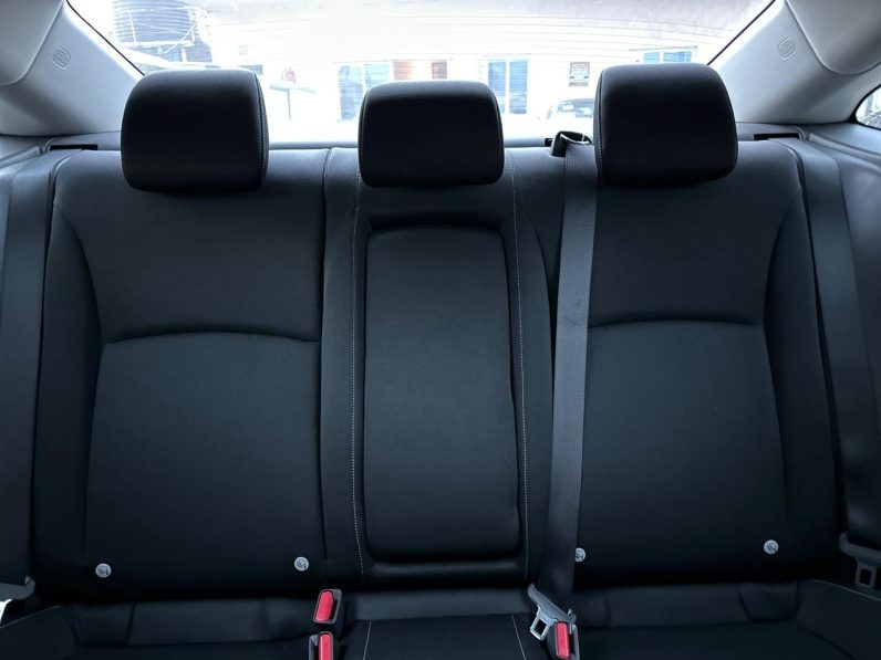 
								Honda Civic Sedan full									
