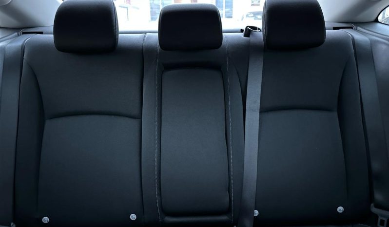 
								Honda Civic Sedan full									