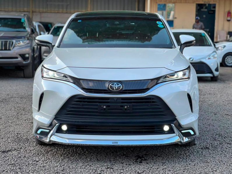 
								Toyota Harrier Z Premium full									
