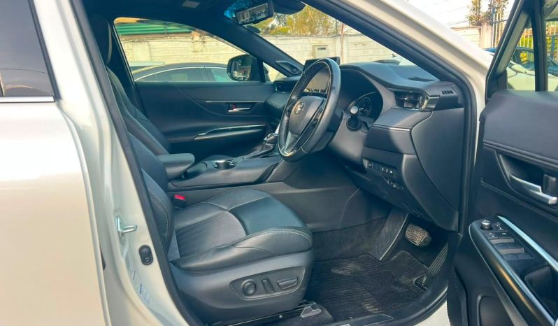 
								Toyota Harrier Z Premium full									