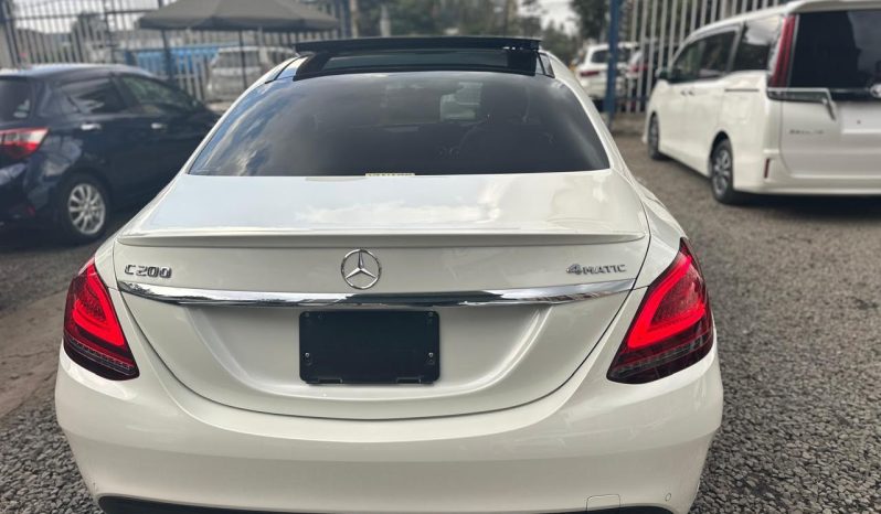 
								Mercedes Benz C200 full									
