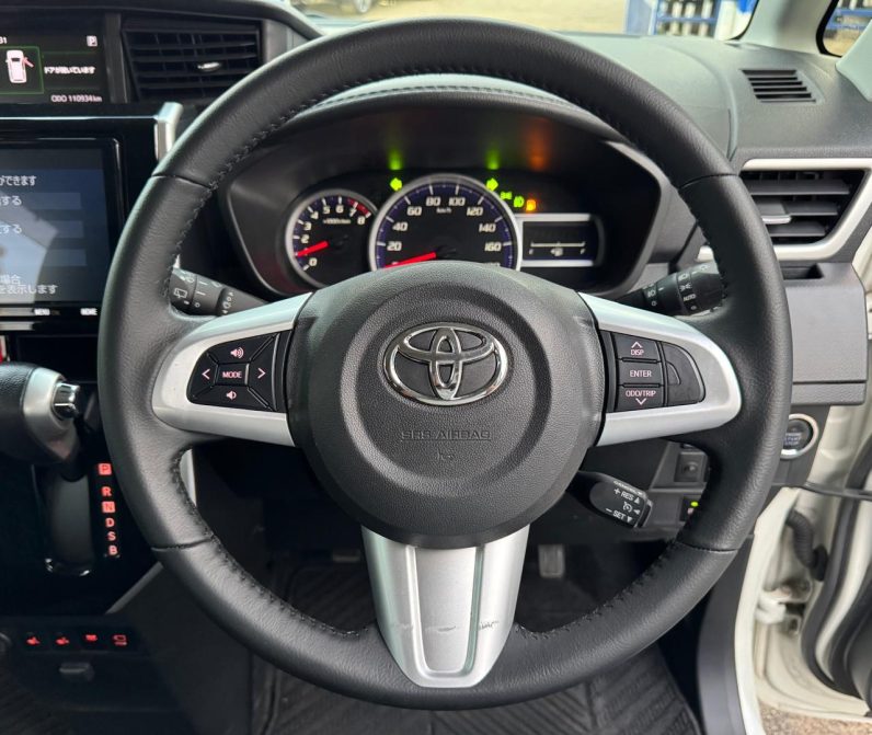 
								Toyota Roomy full									