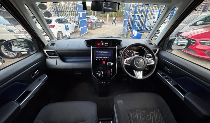 
								Toyota Roomy full									