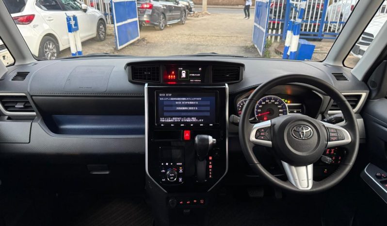
								Toyota Roomy full									