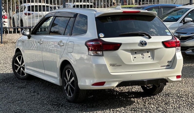 
								Toyota Fielder full									