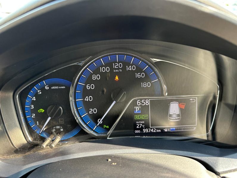 
								Toyota Fielder full									