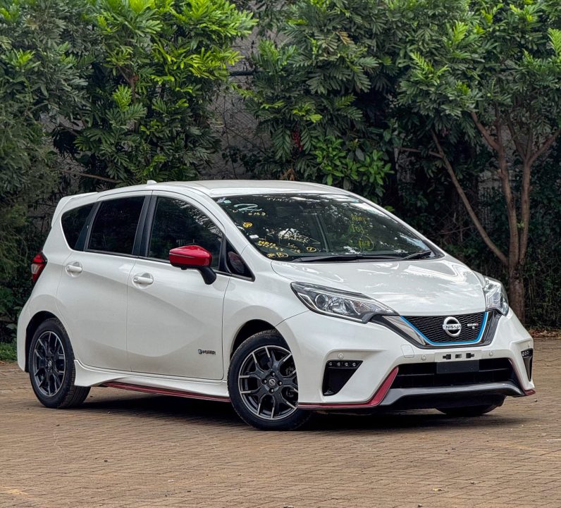 
								Nissan Note Nismo full									