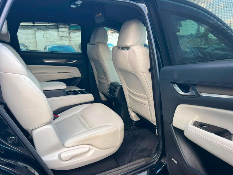 
								Mazda CX-8 full									