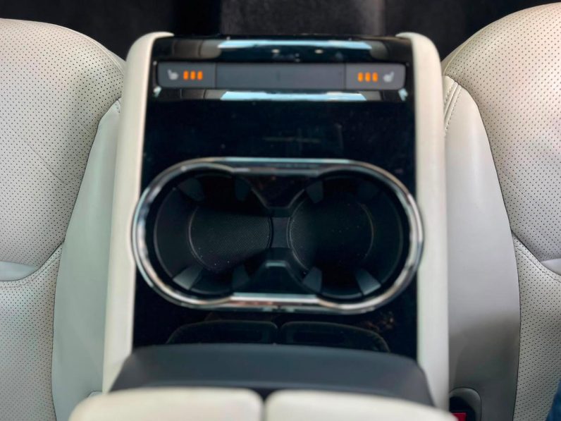 
								Mazda CX-8 full									