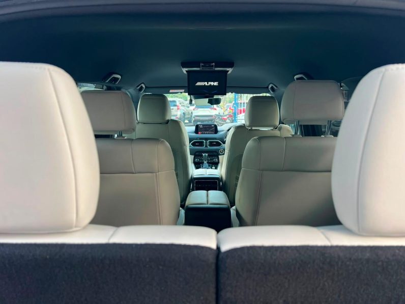 
								Mazda CX-8 full									