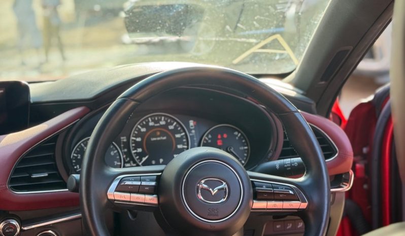 
								Mazda 3 full									