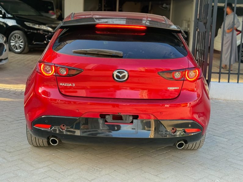 
								Mazda 3 full									