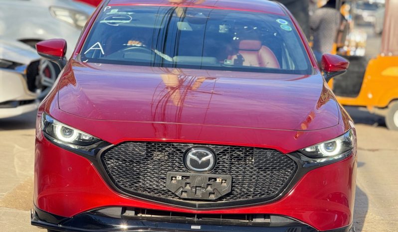 
								Mazda 3 full									