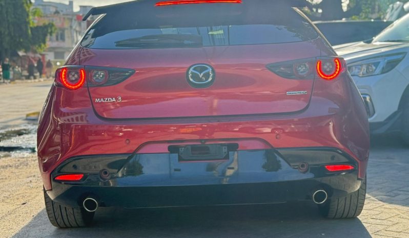 
								Mazda 3 full									