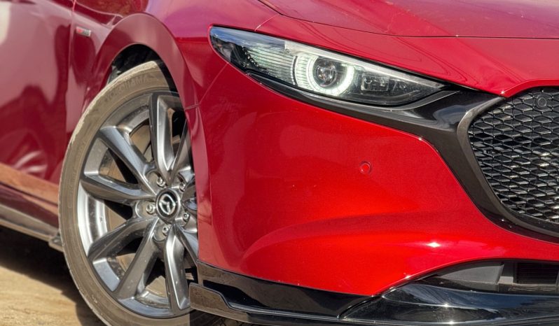 
								Mazda 3 full									