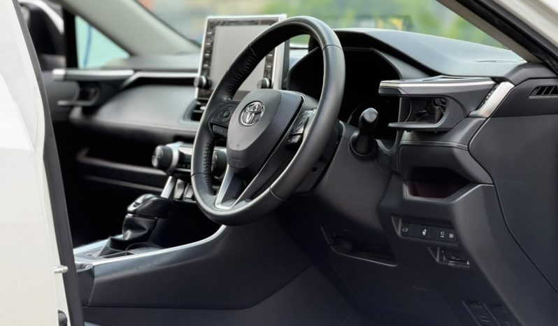 
								Toyota Rav4 full									