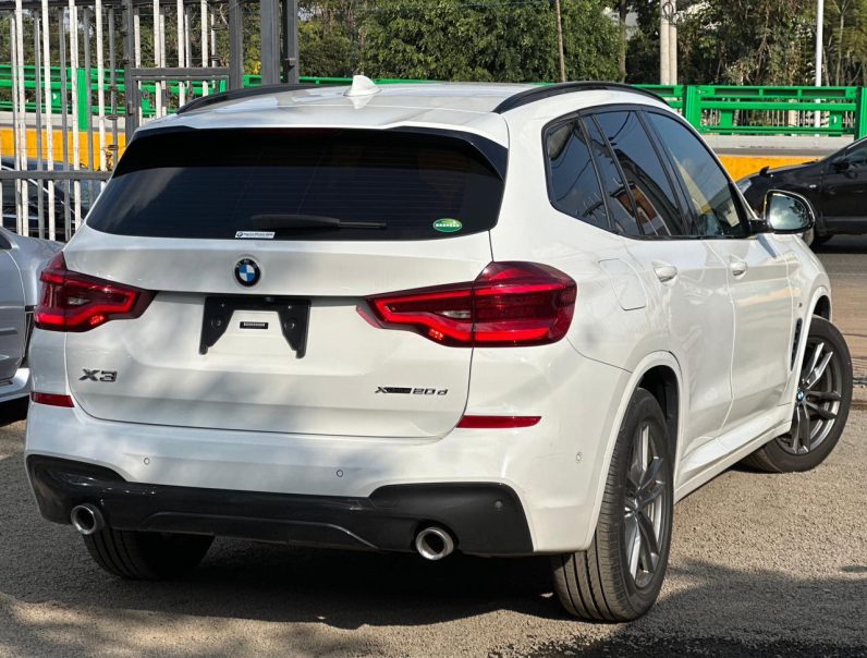 
								BMW X3 XDRIVE-20D full									