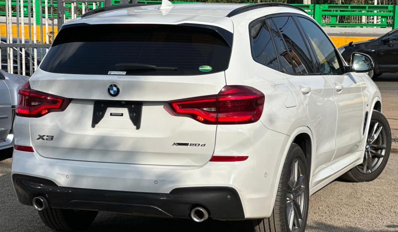 
								BMW X3 XDRIVE-20D full									