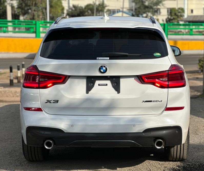 
								BMW X3 XDRIVE-20D full									