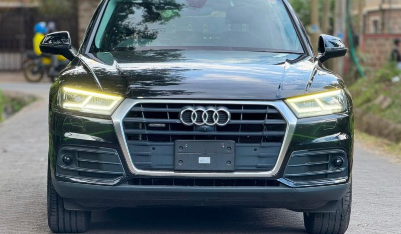 
								Audi Q5 full									