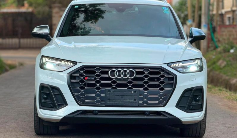 
								Audi SQ5 full									