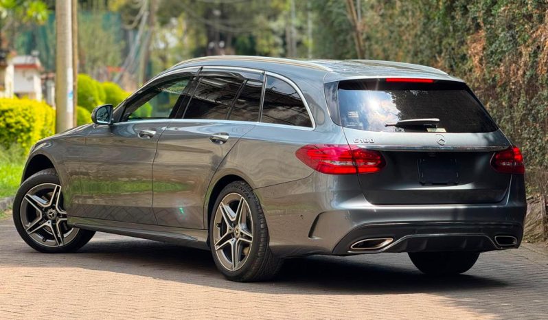 
								Mercedes Benz C180 full									