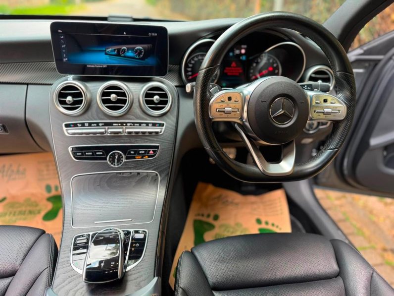 
								Mercedes Benz C180 full									