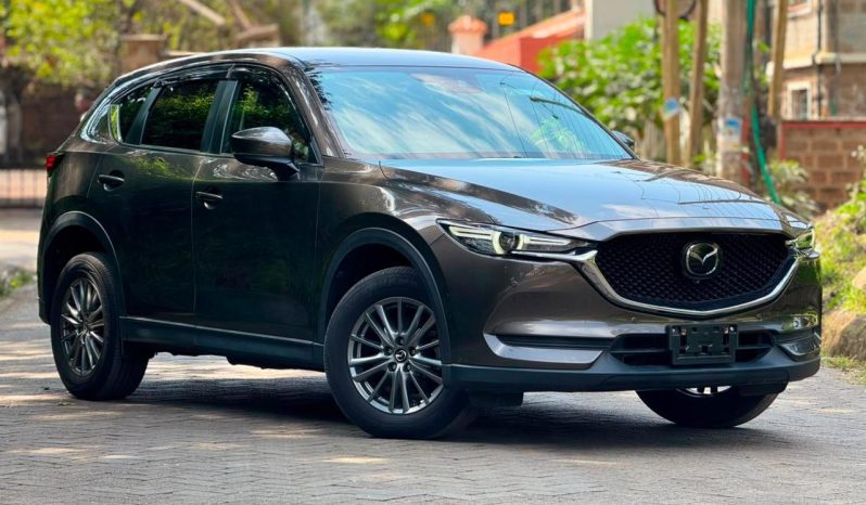 
								Mazda CX-5 full									