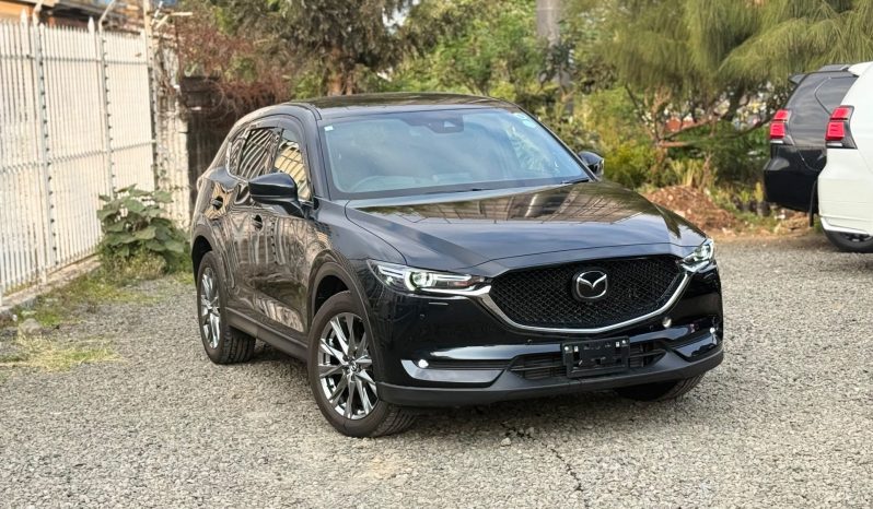 
								Mazda CX-5 full									