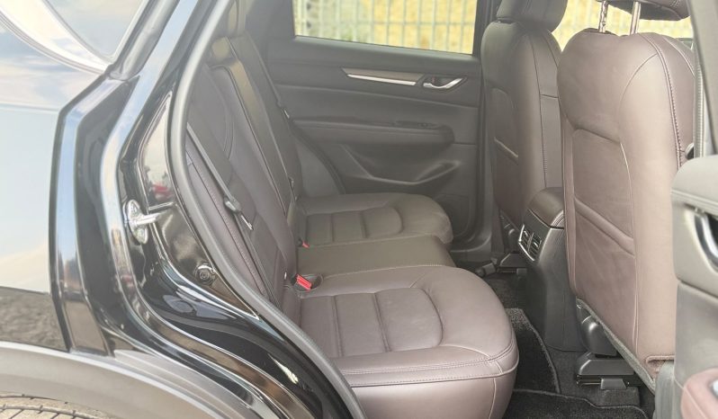 
								Mazda CX-5 full									