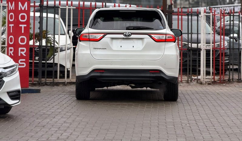 
								Toyota Harrier full									