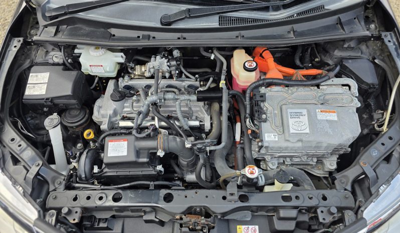 
								Toyota Axio full									