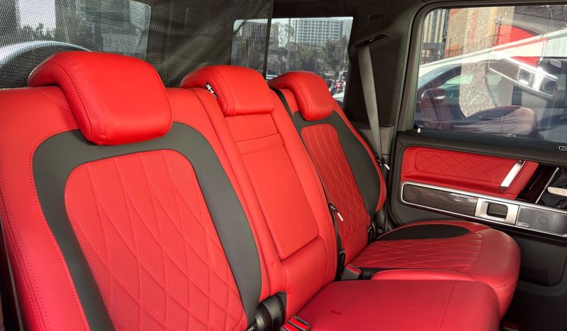 
								Mercedes Benz G63 full									