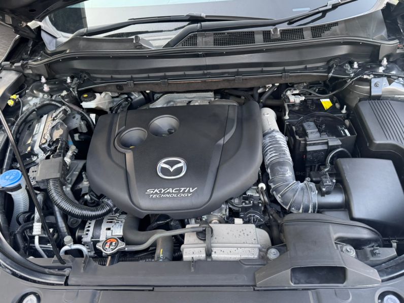 
								Mazda CX-8 full									