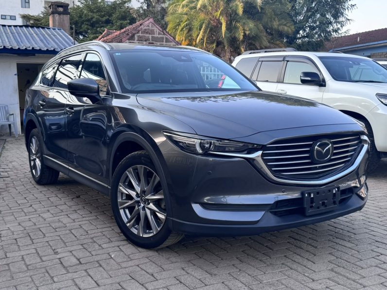 
								Mazda CX-8 full									