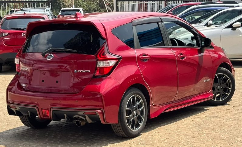 
								Nissan Note full									