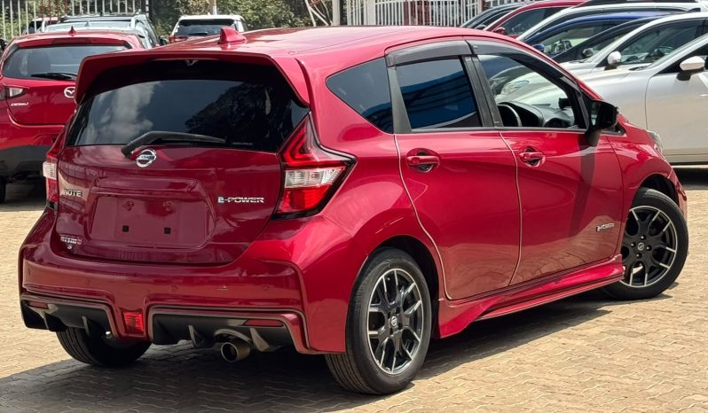 
								Nissan Note full									