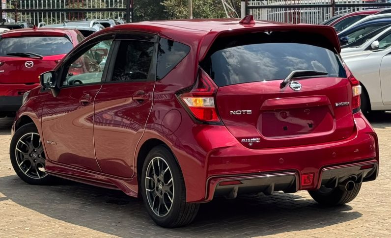 
								Nissan Note full									